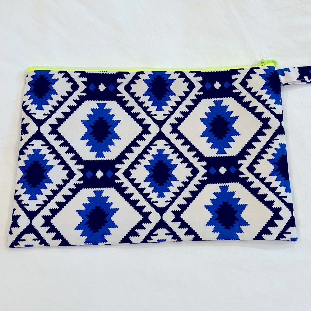 Bleeker & Love Pouch - image 2